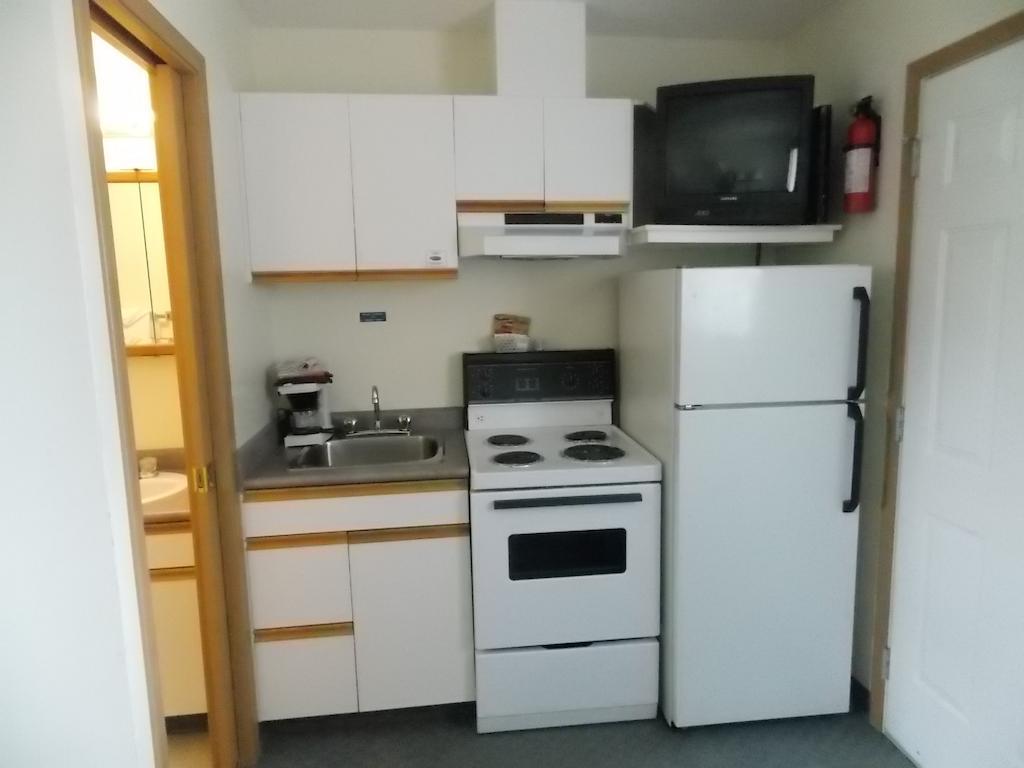 Blue River Motel Стая снимка