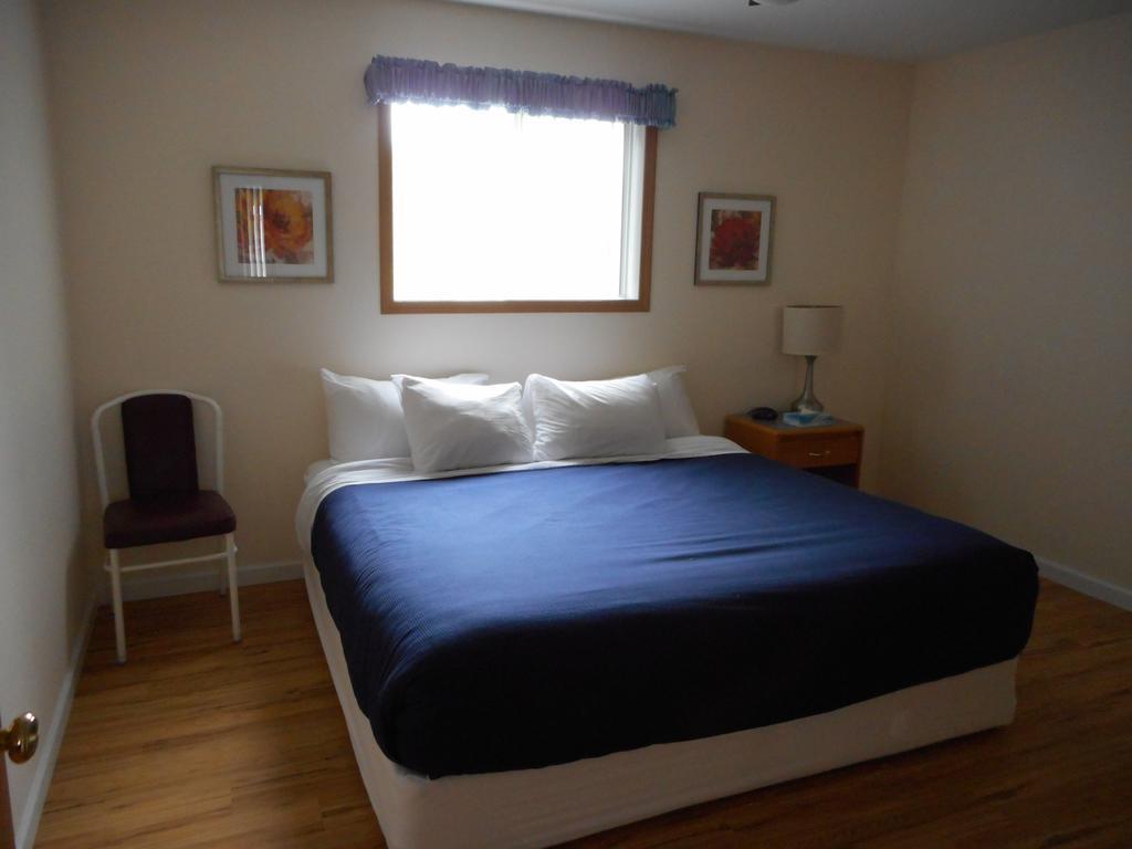 Blue River Motel Екстериор снимка