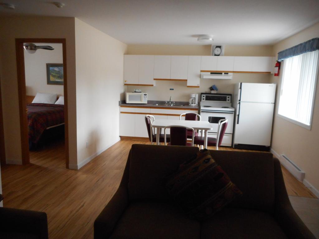 Blue River Motel Екстериор снимка