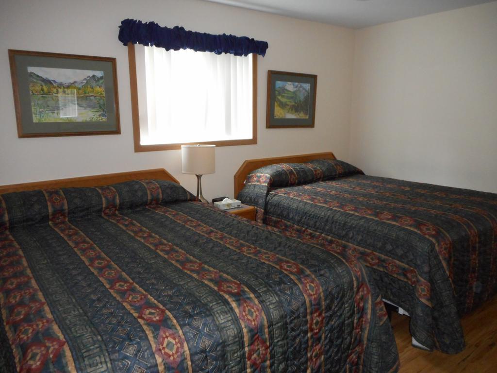 Blue River Motel Екстериор снимка